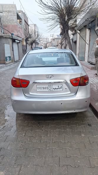 هيونداي افانتي 2009 - صورة 2