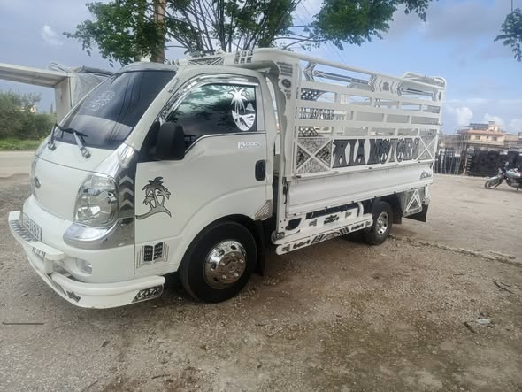 كيا 2700 2008 - صورة 2