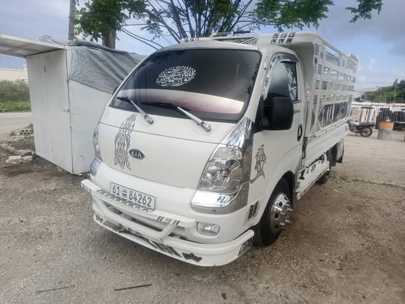 كيا 2700 2008 - صورة 3