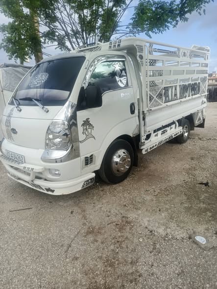 كيا 2700 2008 - صورة 5