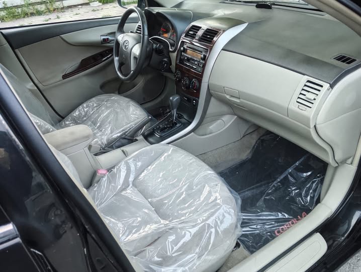 تويوتا كورولا 2010