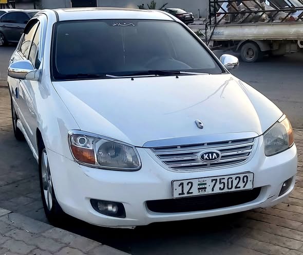كيا سيراتو 2009 - صورة 1