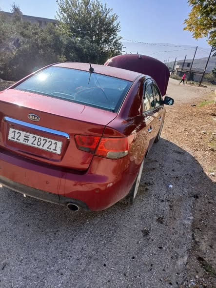 كيا سيراتو 2012 - صورة 2