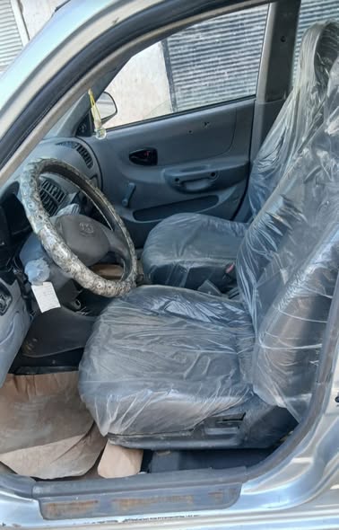 هيونداي اكسنت 2005 - صورة 3