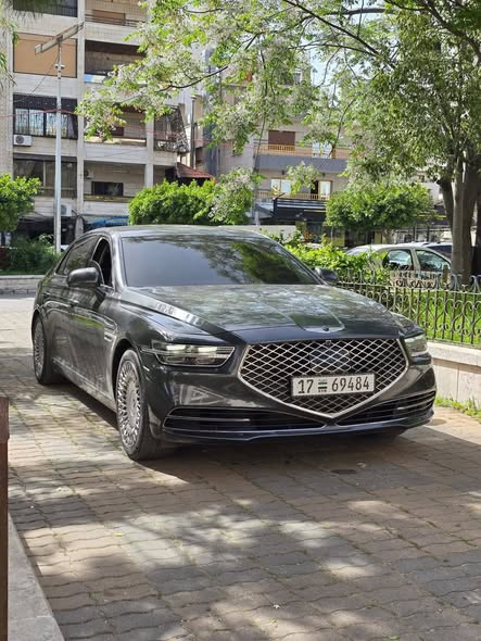 هيونداي جينسيس 2019 - صورة 2