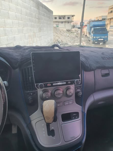 هيونداي H-1 2015 - صورة 5