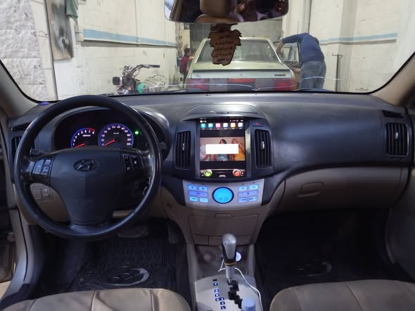 هيونداي افانتي 2008 - صورة 3