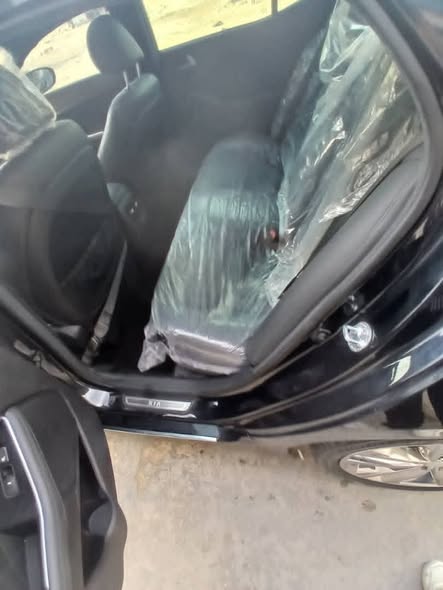 كيا اوبتما 2015 - صورة 5