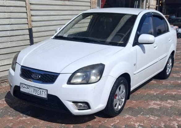 كيا ريو 2011 - صورة 1
