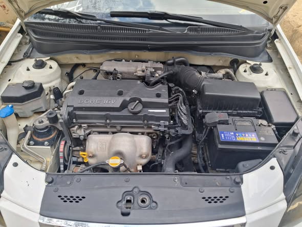 كيا ريو 2011 - صورة 5