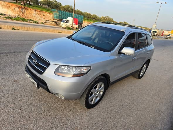 هيونداي سانتافي 2009 - صورة 3