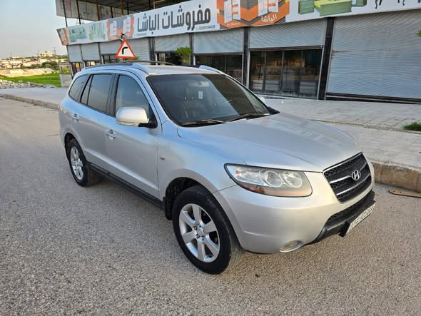 هيونداي سانتافي 2009 - صورة 4