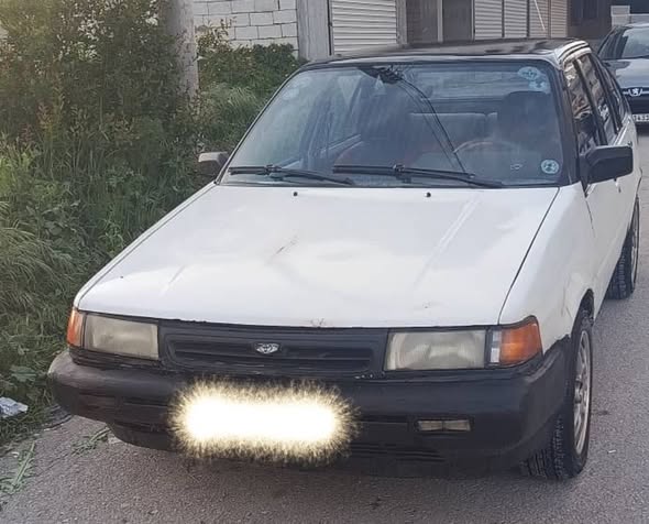 مرسيدس E350 2011 - صورة 2