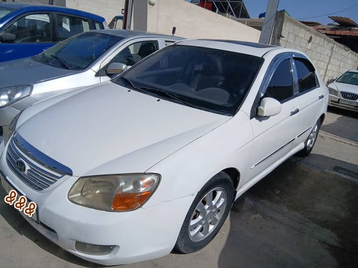 كيا سيراتو 2008