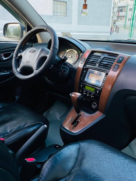 هيونداي توسان 2005 - صورة 4