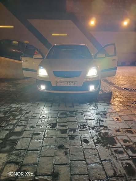 كيا ريو 2009 - صورة 1