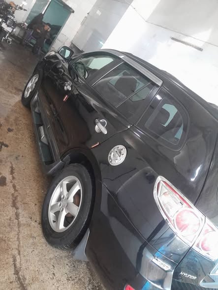 هيونداي سنتافي 2008 - صورة 3