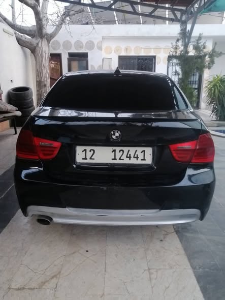 بي ام 320i 2010 - صورة 3