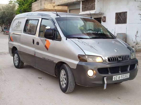 هيونداي ستاركس 1999 - صورة 2