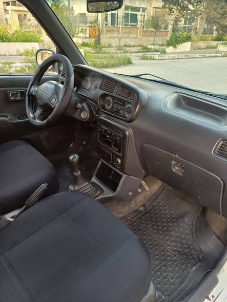 ديهاتسو سيريون 2007 - صورة 3