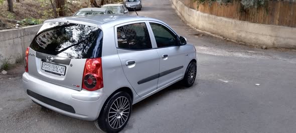 كيا بيكانتو 2009 - صورة 2