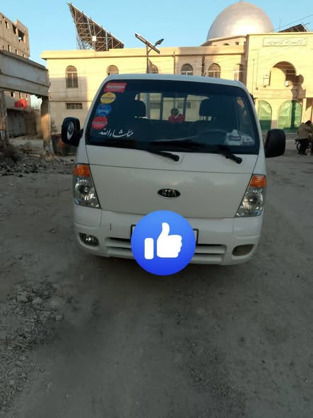 كيا كيه 4000 2011 - صورة 1