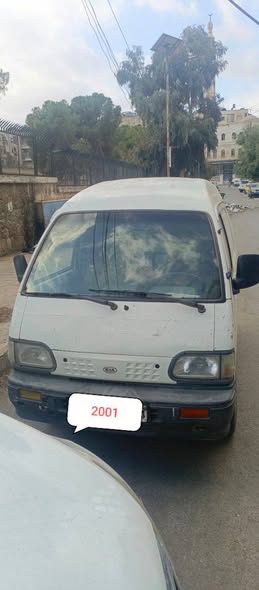 كيا تاونر 2001 - صورة 2