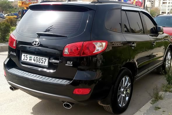 هونداي سنتفية 2008 - صورة 4