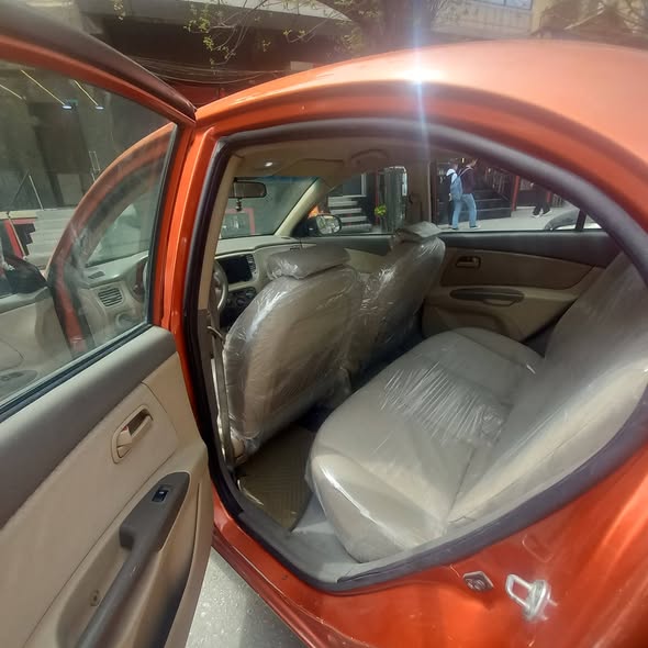 كيا ريو 2011 - صورة 4