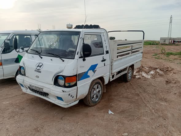 هونداي H100 1996 - صورة 1