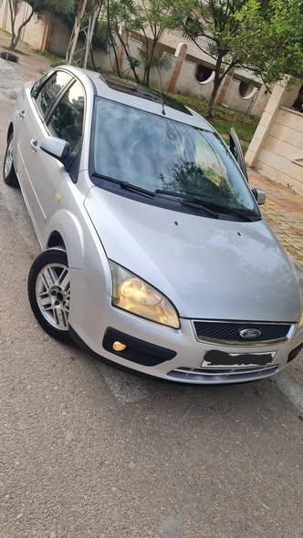 فورد فوكس 2007 - صورة 4