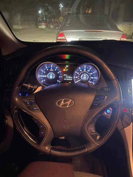 هيونداي سوناتا 2011 - صورة 4