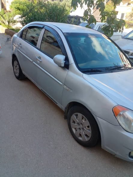 هيونداي فيرنا 2007 - صورة 2