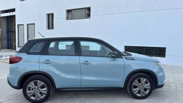 سوزوكي فيتارا 2022 - صورة 3