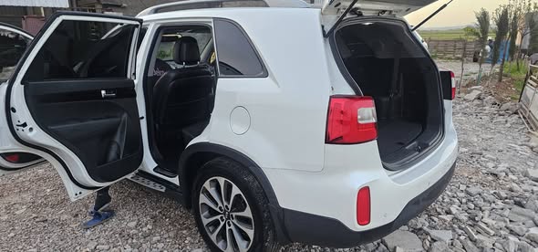 كيا سورينتو 2013 - صورة 5