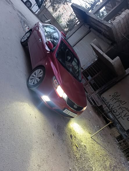 كيا فورتي 2010 - صورة 3