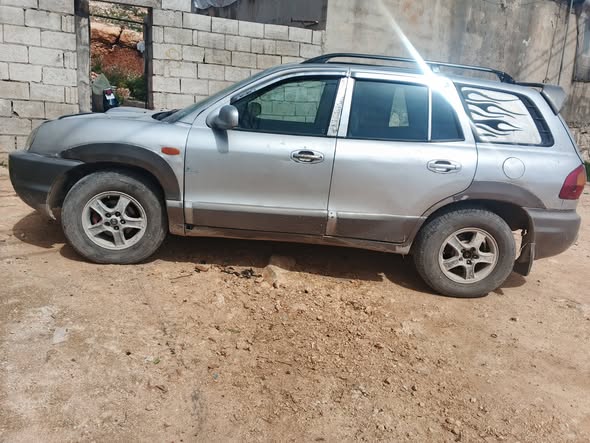 هيونداي سنتافيه 2001 - صورة 2