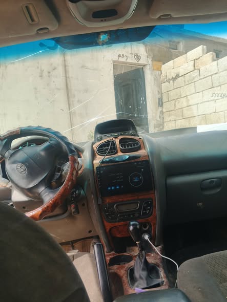 هيونداي سنتافيه 2001 - صورة 4