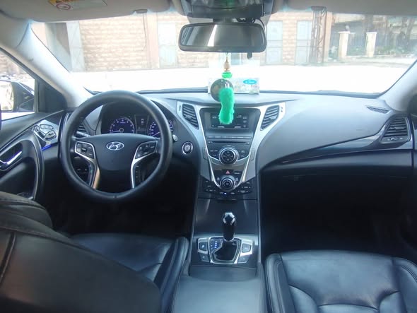 هيونداي أزيرا 2013 - صورة 2