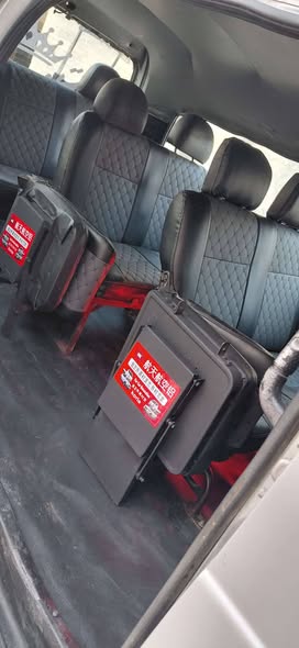 هيونداي ستاريكس 2003 - صورة 5