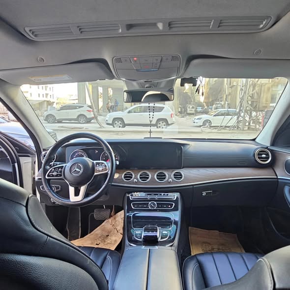 مرسيدس E220 2019 - صورة 5