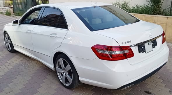 مرسيدس E 300 2013 - صورة 1