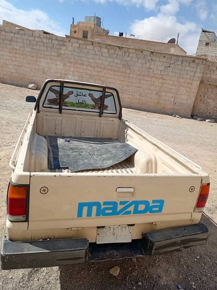 مازدا بيك أب 1994 - صورة 4