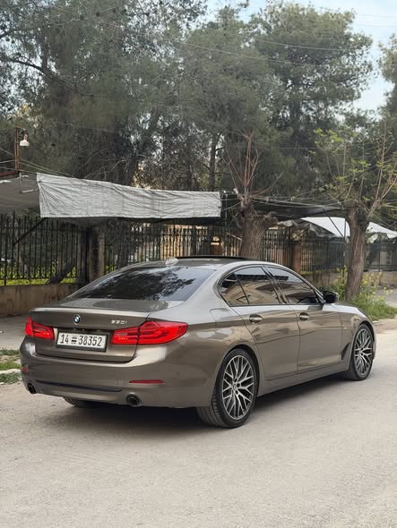 بي إم دبليو 530i 2018 - صورة 3