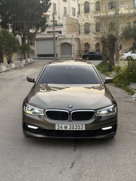بي إم دبليو 530i 2018 - صورة 4