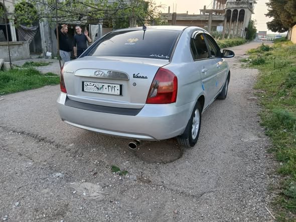 هيونداي فيرنا 2007 - صورة 5