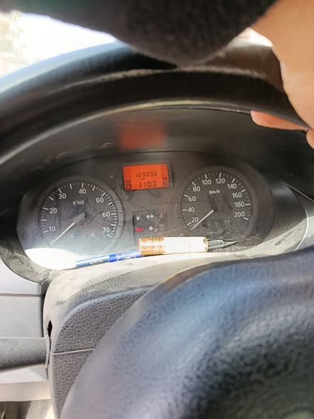 داسيا لوغان 2006 - صورة 5