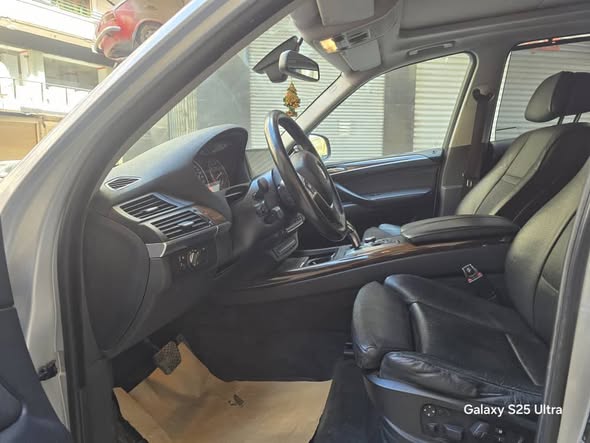 بي إم دبليو اكس 5 2010 - صورة 5