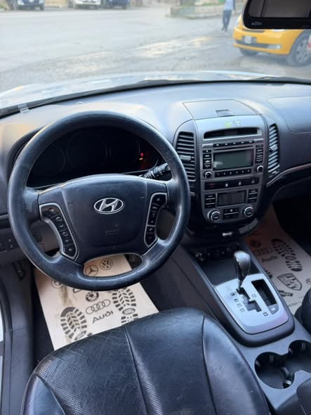 هيونداي سنتافي 2012 - صورة 3