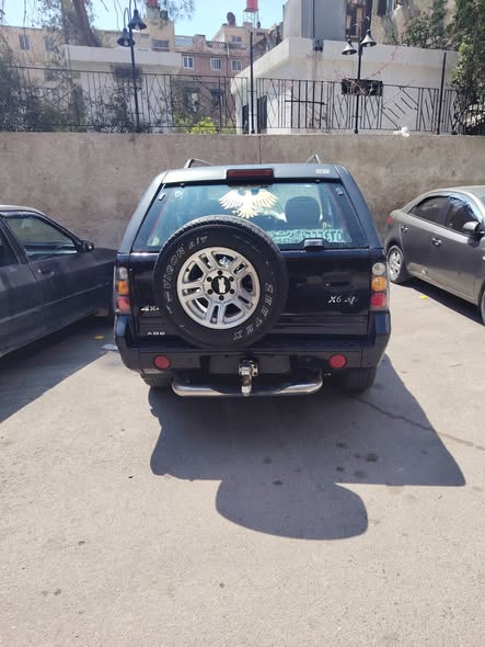 لاند وند X6 2007 - صورة 3